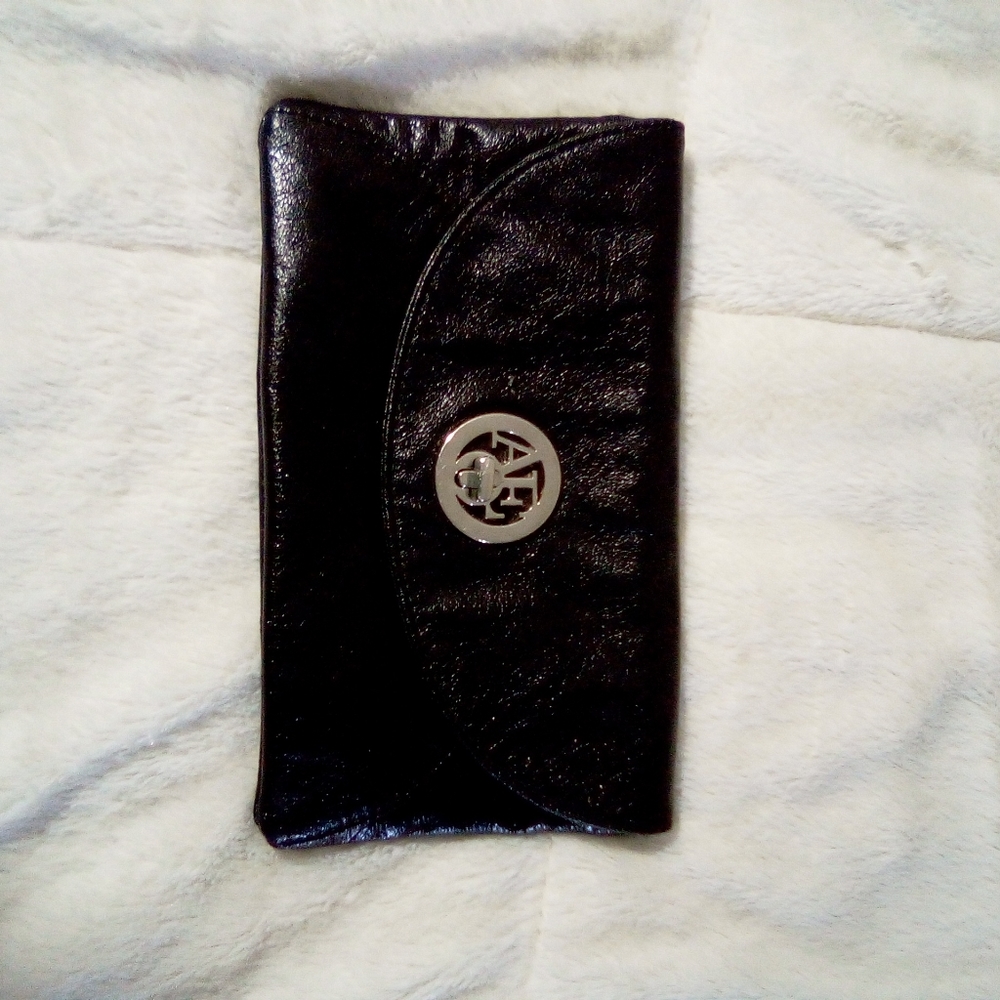 American Eagle Woman wallet Black